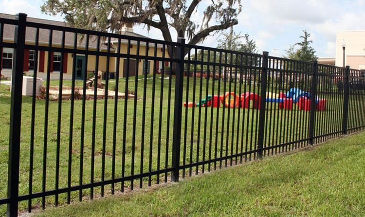 aluminum fencing