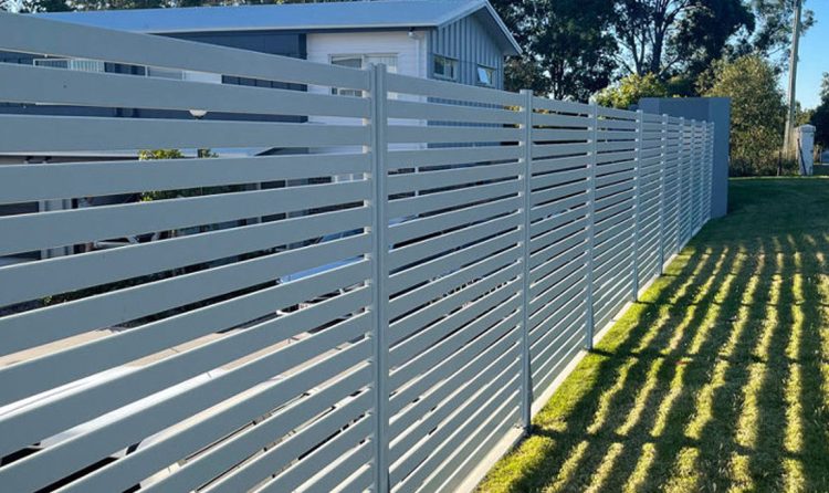 aluminum privacy fence