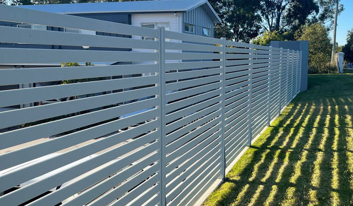 aluminum privacy fence