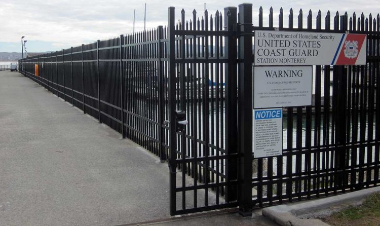 Fence aluminum