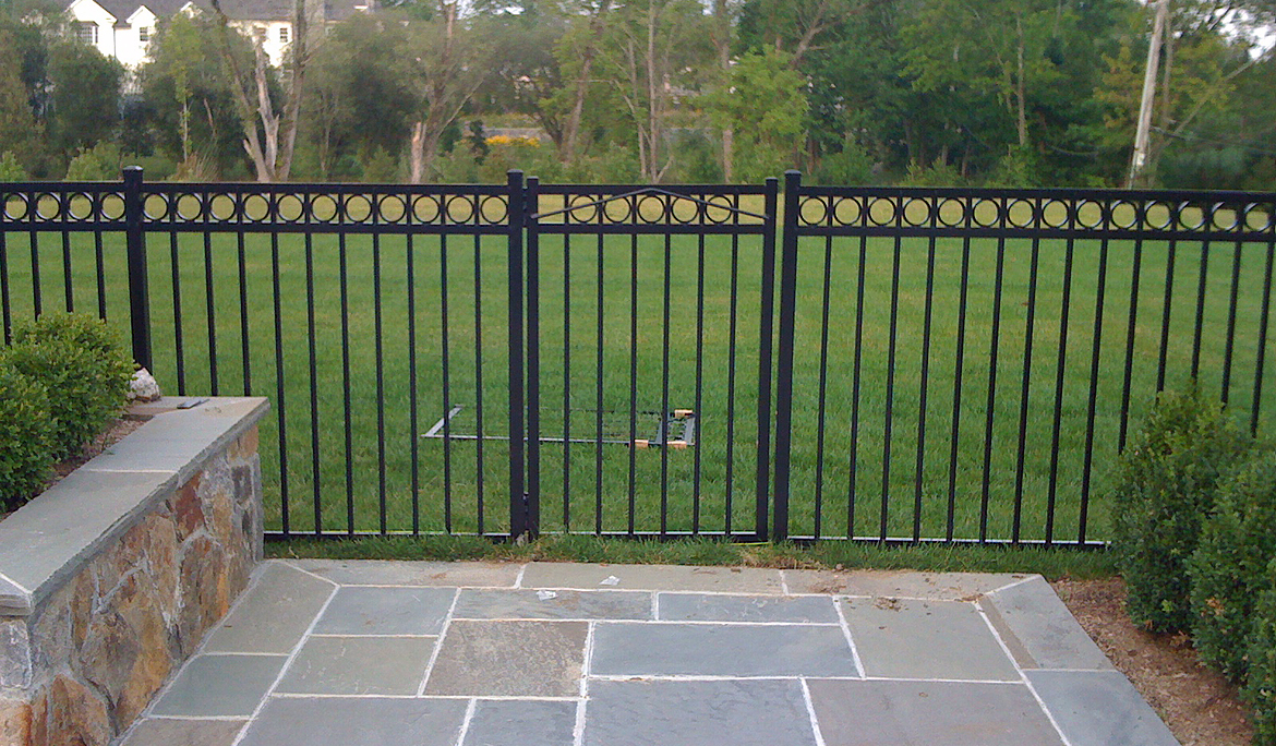 Are Aluminum Fence Panels Worth the Investment? Pros and Cons